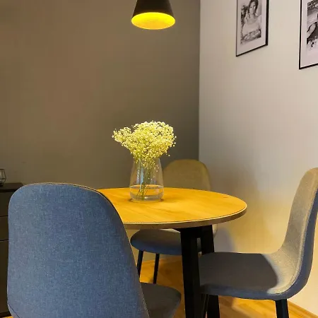 Apartment Lamiacasa Business-family-near Bosch-airport *
